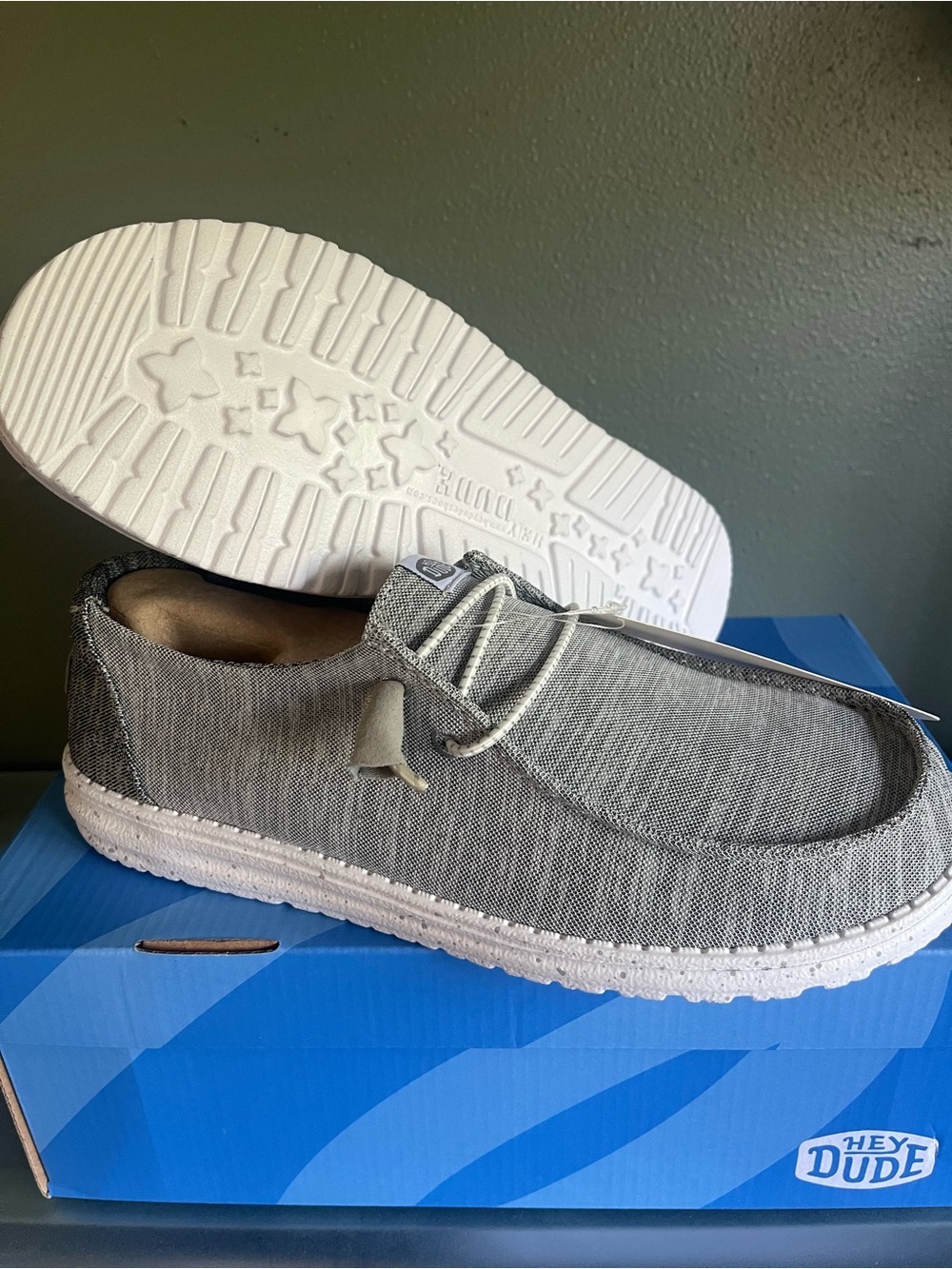 NWT HEYDUDE Wendy Women’s Slip-On Shoes Gray Lightweight Size [Size]